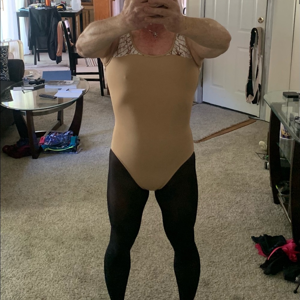 Bloch Adult Medium leotard - Picture 4 of 5